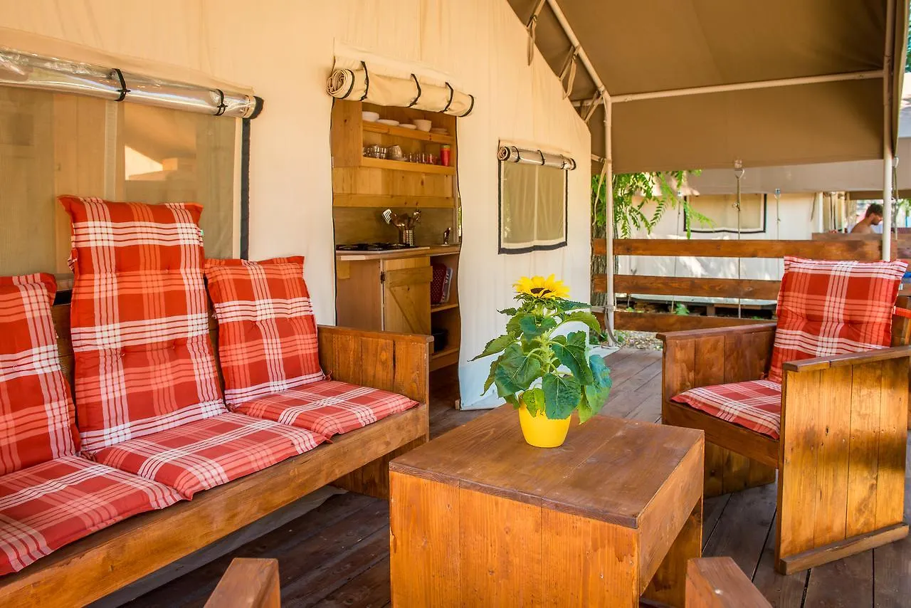 Holiday park Sunflower Camping Villa Novigrad