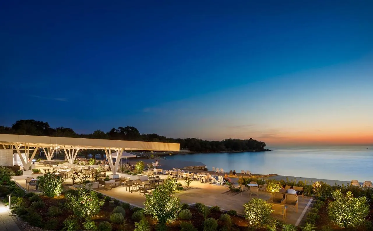 Sunflower Camping Villa Novigrad 4*, Mareda Croatia