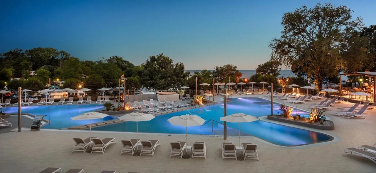 Sunflower Camping Villa Novigrad