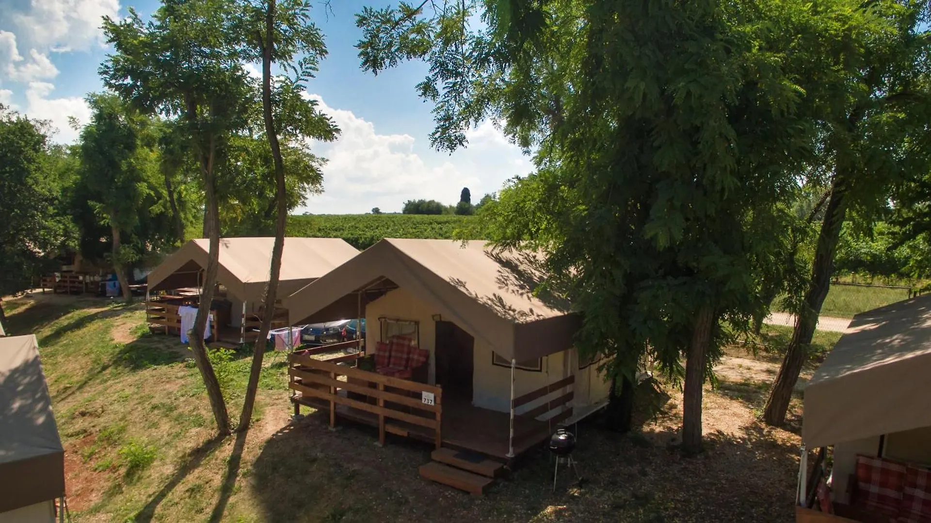 **** Holiday park Sunflower Camping Villa Novigrad Croatia