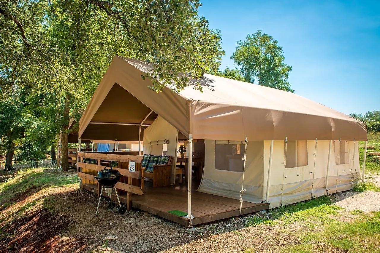 Sunflower Camping Villa Novigrad Holiday park