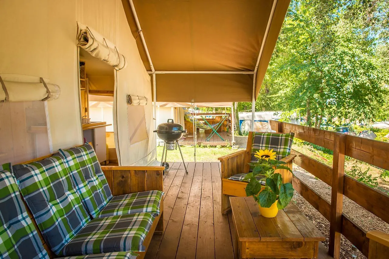 Holiday park Sunflower Camping Villa Novigrad