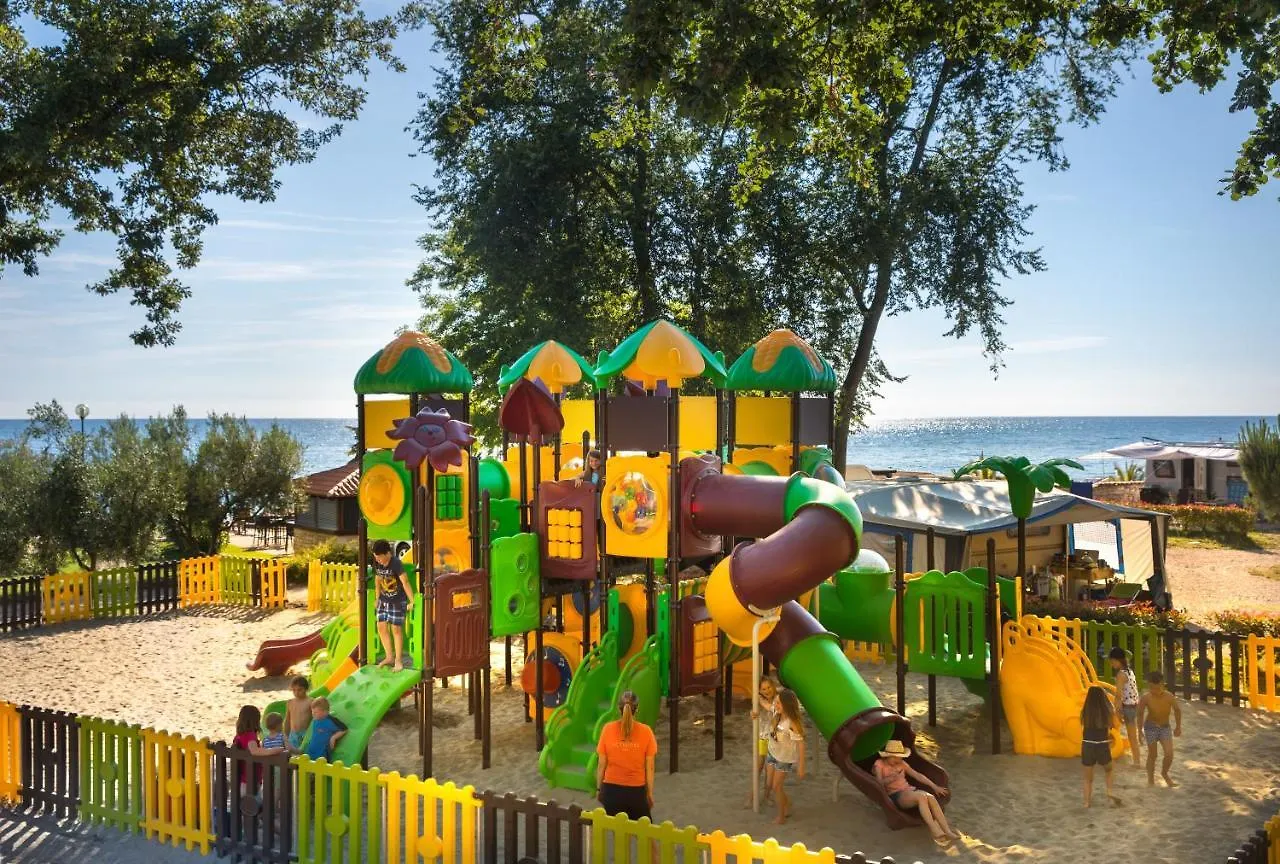 Sunflower Camping Villa Novigrad